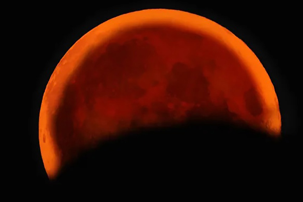 Así se vio el eclipse lunar de este 8 de noviembre del 2022 - Zócalo