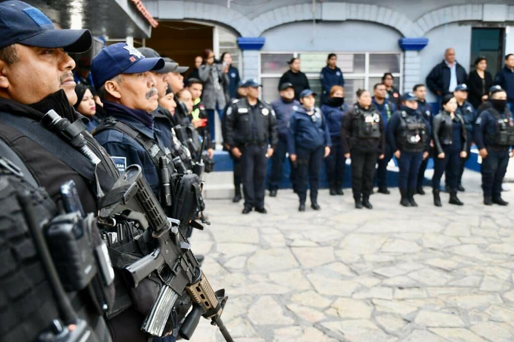 El alcalde explicó que, durante su administración, se ha logrado una coordinación más efectiva entre diversas corporaciones, como la Policía Esta