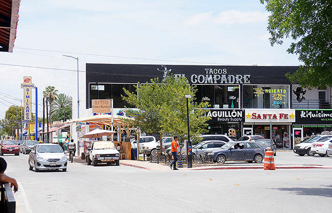 Aumentan paisanos ventas en San Buena