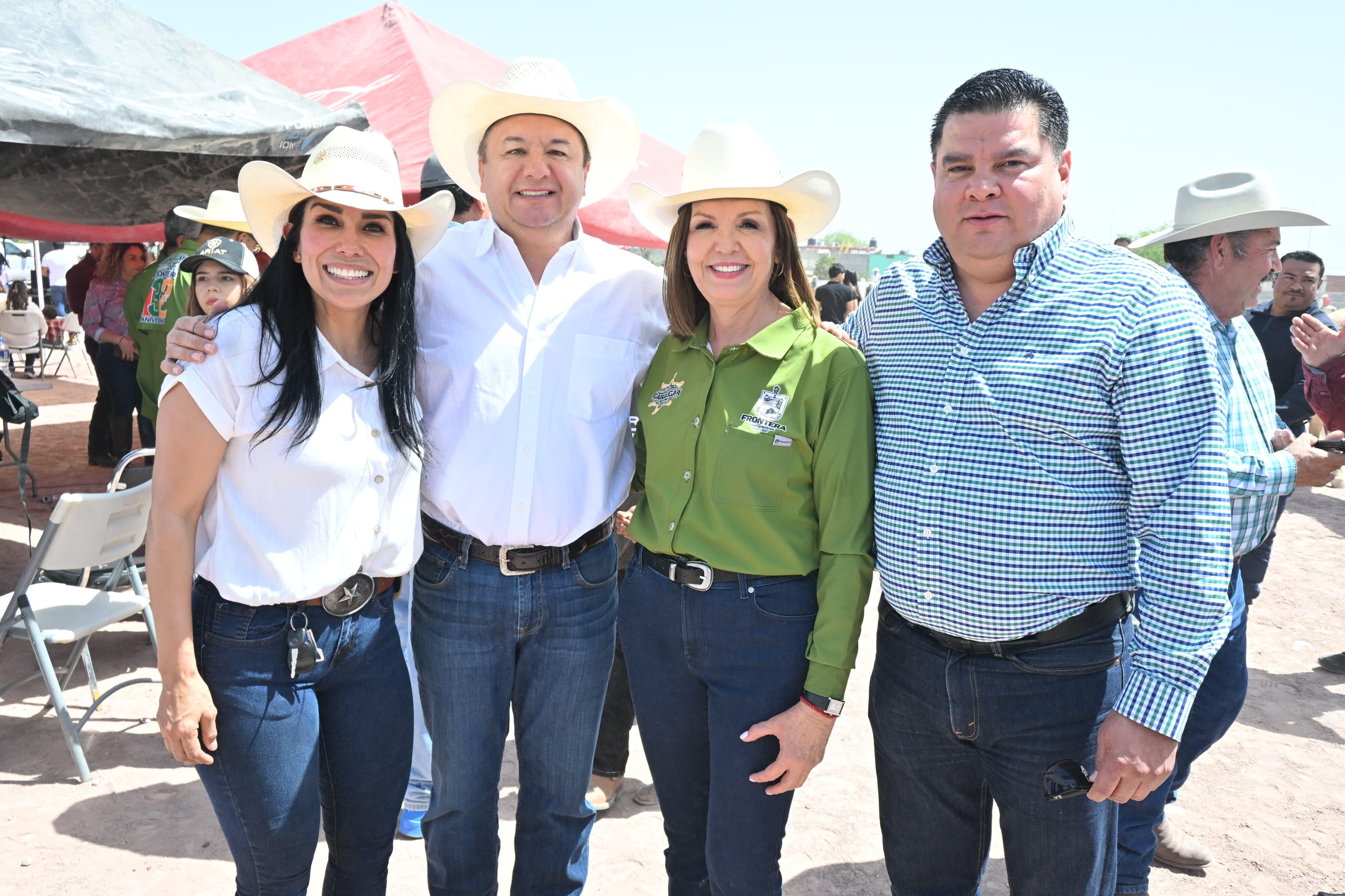 Frontera celebra su 132 aniversario con una gran cabalgata