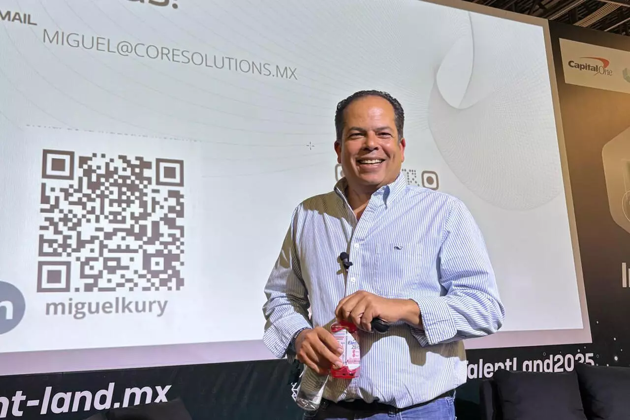 Durante su participación en Talent Land, el monclovense Miguel Kury, CEO de Core Business, ofreció una charla enfocada en el emprendimiento sostenib