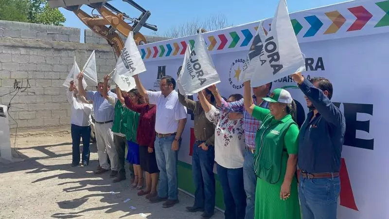 Esta pavimentación representa una inversión de más de 1.2 millones de pesos y forma parte de un plan de mejoramiento urbano que avanza según las p