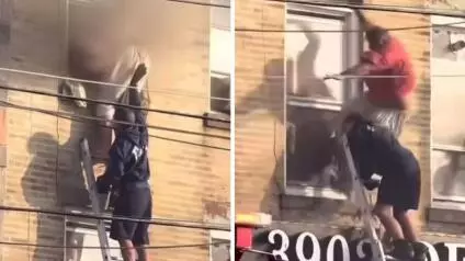 El Departamento de Bomberos investiga la actuación de sus elementos y ya retiró del servicio la escalera retráctil que falló durante la operación