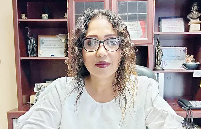 Afirma Sandra de Luna que un feminicidio es la culminación de una cadena de control, celos, manipulación emocional y abusos psicológicos y físicos