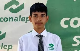 Jesús Fernando Anguiano Varela del Conalep Mazatlán 3 compitió contra casi 2 mil estudiantes de todo el país.
