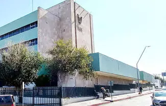 Las cámaras empresariales de Monclova deben hacer un frente común para exigir a las autoridades de la institución médica que ofrezcan soluciones.