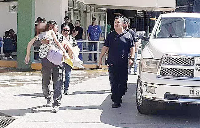 Una intensa movilización policiaca y médica se registró la tarde del martes, luego de que una mujer fue reportada inconsciente en un domicilio.