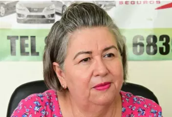 Sigue en espera la publicación de los cambios, los cuales establecerían la legalización de los coches ‘chuecos’ que estén en el país sin impo