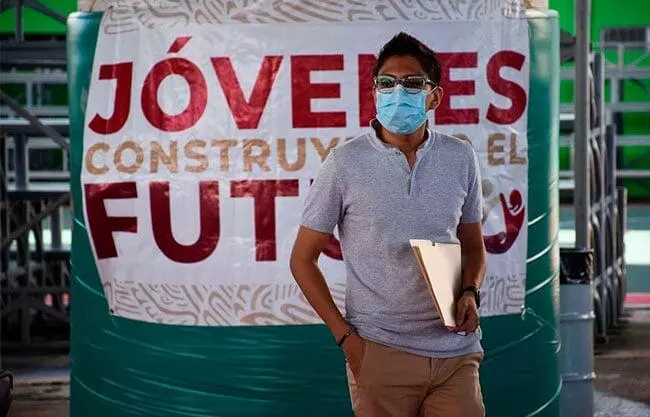  Jóvenes denuncian el colapso del sistema la rápida extinción de vacantes. Intentan por días postularse sin éxito, viendo solo 
