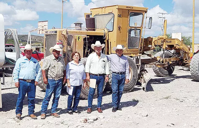  El alcalde José Feliciano “Chano” Díaz Iribarren refrendó su compromiso con las comunidades rurales al concluirse satisfactoriamente los traba