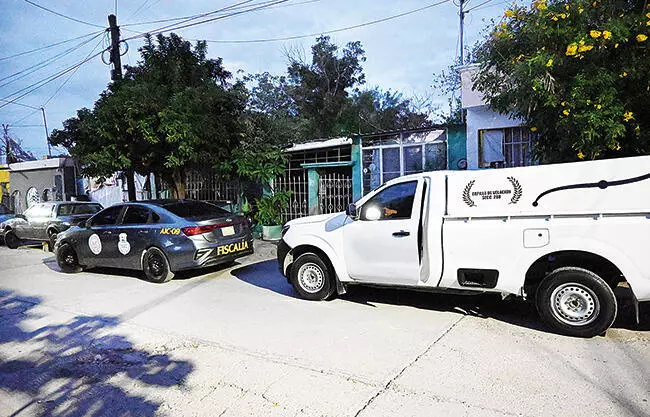 Un menor de edad encontró a su tío colgado en su domicilio en la colonia Santa Bárbara dando aviso a sus demás parientes