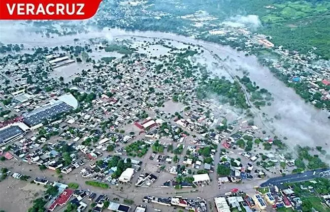 Al menos 31 muertos y 16 desaparecidos es el saldo que han dejado lluvias de los últimos dos días en Hidalgo, Puebla, SLP y Veracruz