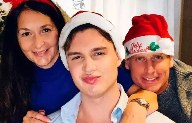 La noche del jueves 9 de octubre, el cantante y modelo argentino circulaba a bordo de su camioneta de lujo por calles de la Ciudad de México.