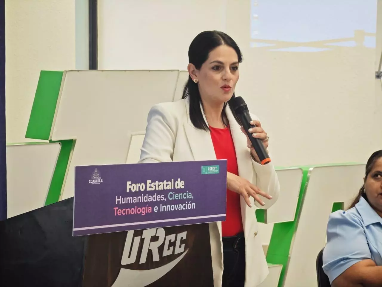 Luz Elena Morales Nuñez, presidenta del Congreso del Estado, informó que hay una armonización pendiente de la Ley Estatal de Ciencia y Tecnología