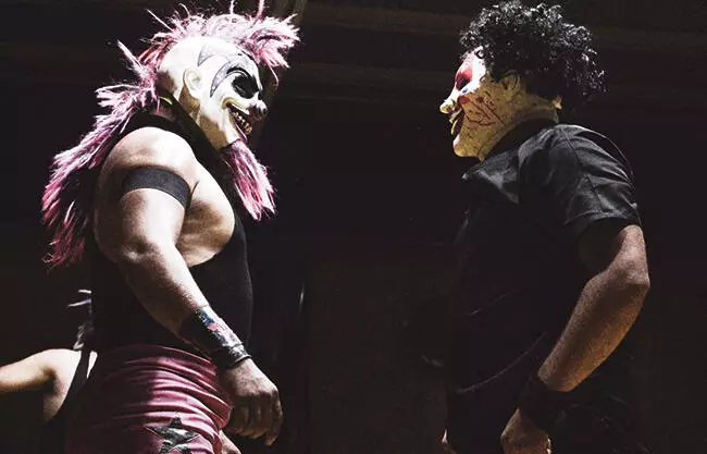 La dupla de payasos conformada por Heavy Clown y Metal Clown, convertirán en una carpa de circo el cuadrilátero de la Arena “Tigre” Padilla este