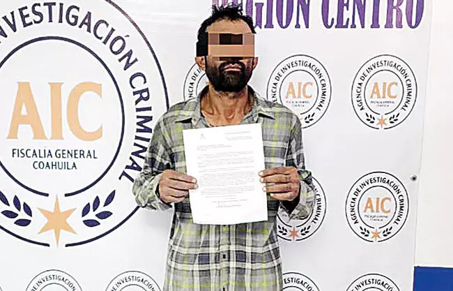 Por el delito de posesión de narcóticos, elementos de la Agencia de Investigación Criminal cumplimentaron una orden de aprehensión.