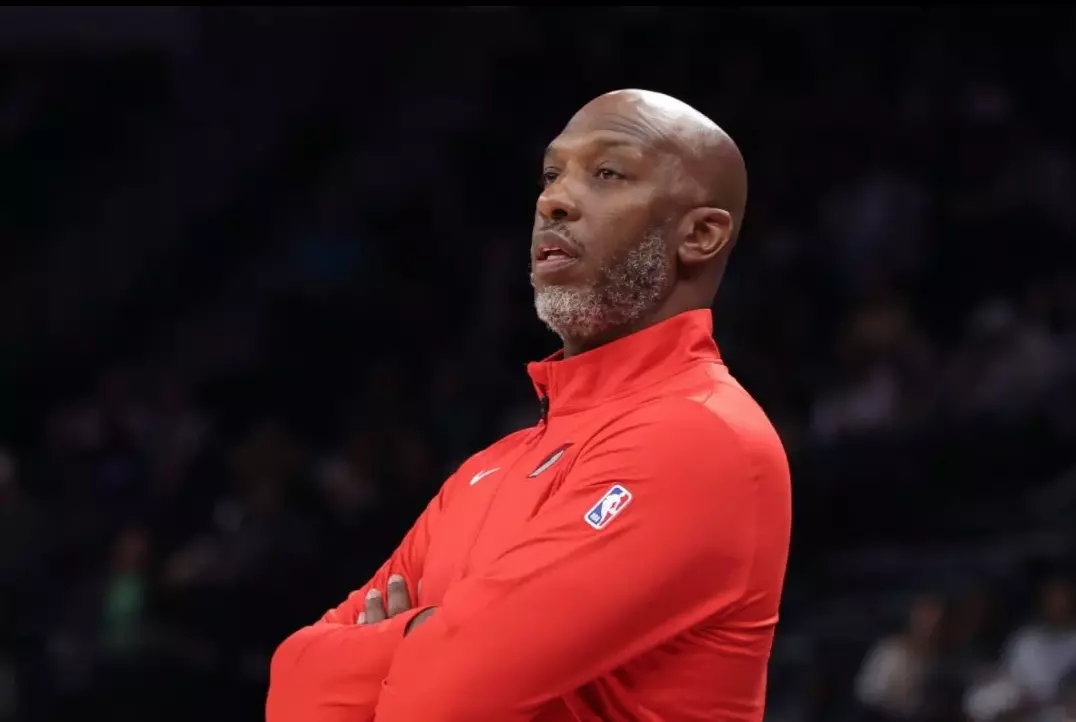 El entrenador de Trail Blazers de Portland y el jugador del Heat de Miami están entre los involucrados con apuestas deportivas ilegales y juegos de p