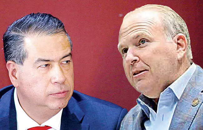 Confrontación física y verbal entre los diputados federales del PT y Morena.