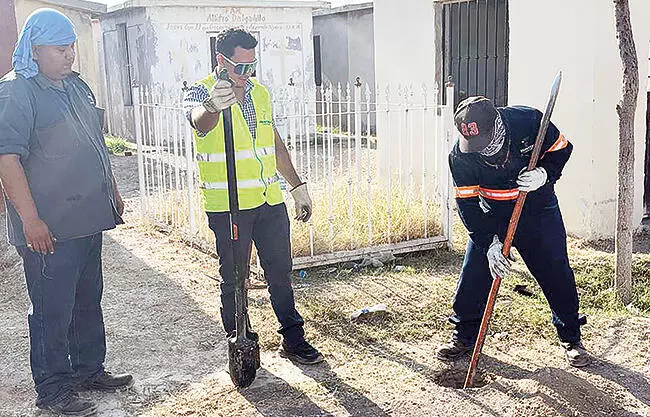 El Gobierno Municipal, a cargo de la alcaldesa Sari Pérez, rehabilita luminarias, red de agua y accesos para recibir a las familias