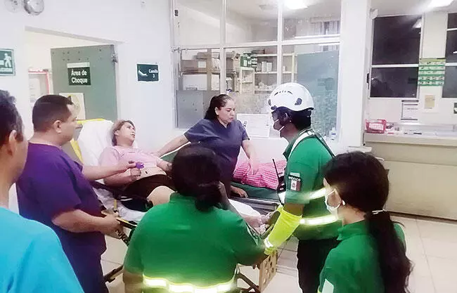 Un cortocircuito ocasionó el fuego en su domicilio, el cual fue apagado con cubetas de agua