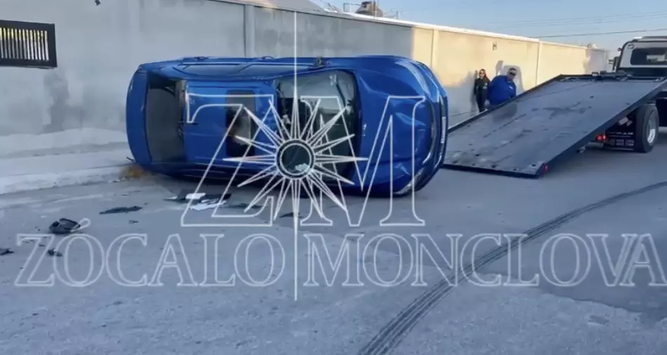 El accidente ocurrió alrededor de las 07:30, en el cruce de las calles Hipólito Jiménez y 21 de Mayo, de la colonia 288.