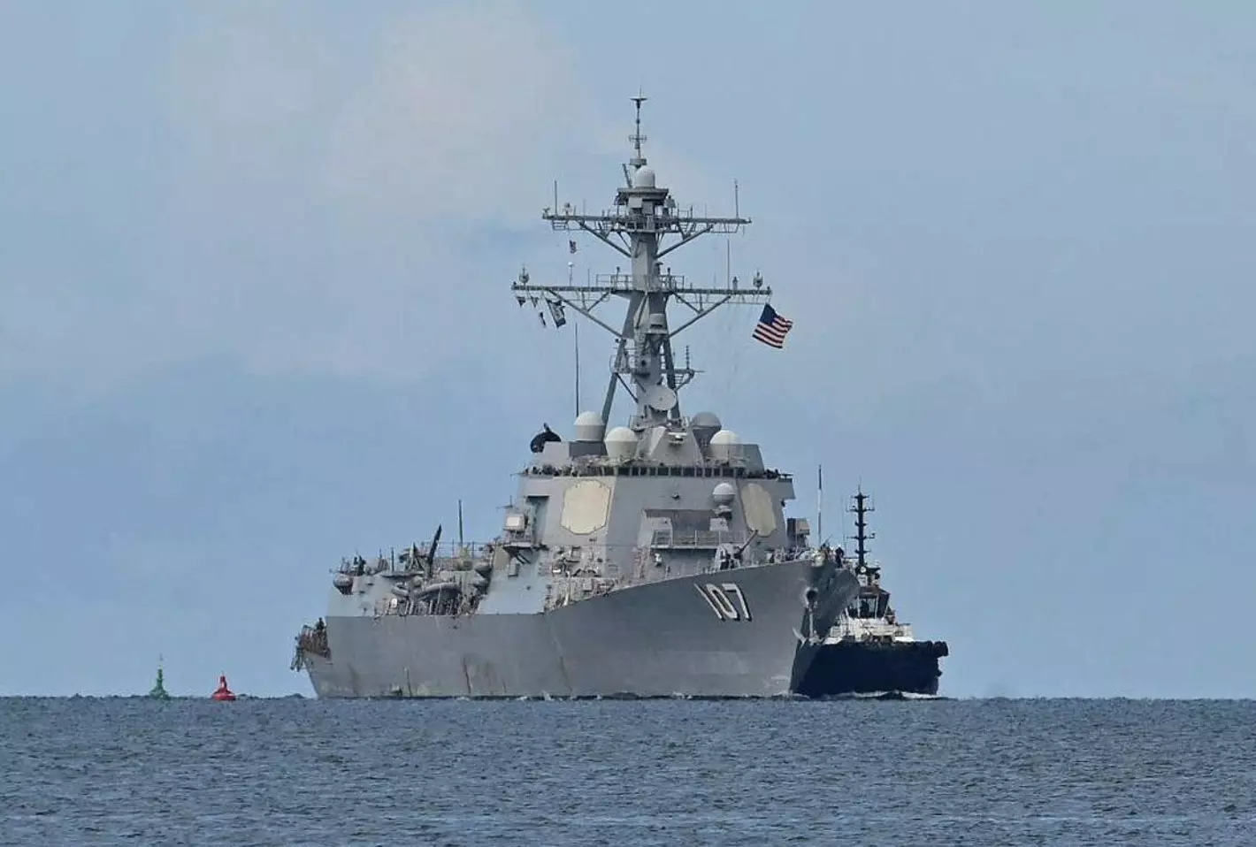 El Ford, que está agrupando a su grupo de ataque al completo frente a costas italianas, estará escoltado por tres destructores e incluye buques de a