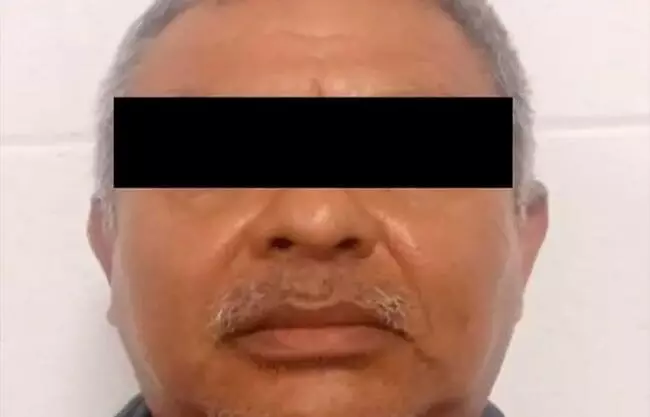 Omar García Harfuch dijo que el detenido está ligado a extorsiones a comerciantes, secuestro, venta de droga y homicidios en Tabasco.