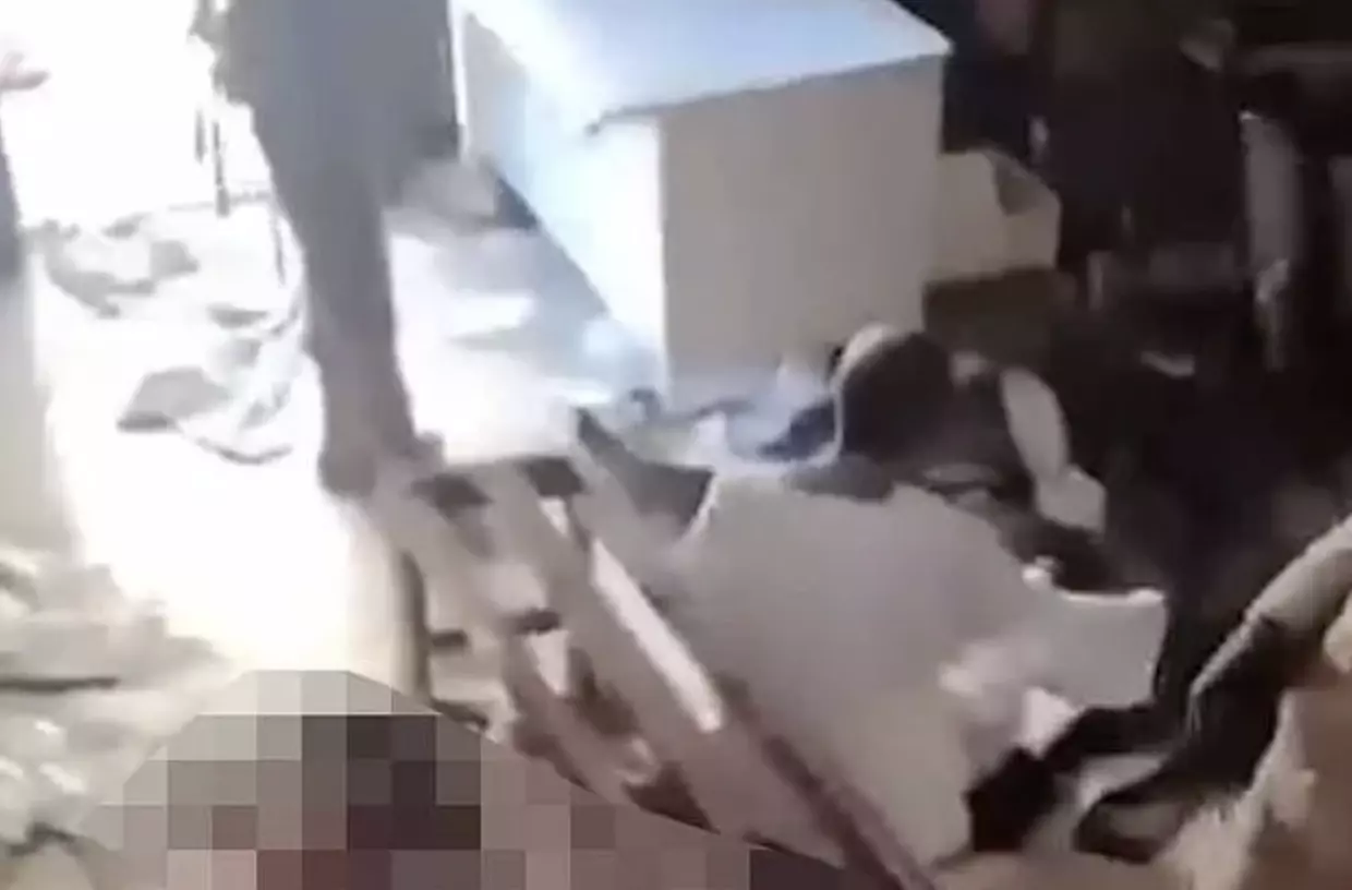 Las imágenes capturaron los hechos en el hospital. 