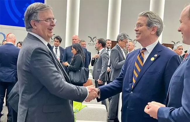 El secretario de Economía también promovió la candidatura de México para albergar la cumbre del APEC en 2028