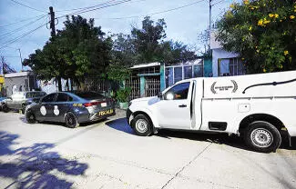 Un menor de edad encontró a su tío colgado en su domicilio en la colonia Santa Bárbara dando aviso a sus demás parientes