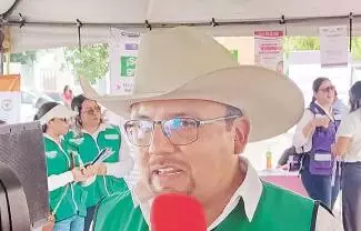 El municipio de Frontera se unió a la celebración de la edición número 300 en el estado de Mercadito Mejora en tu Colonia, ofreciendo productos a 