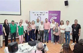 Con el apoyo del gobernador Manolo Jiménez se entregaron 168 aparatos auditivos a personas de la Región Centro