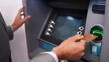 Los bancos pedirán identificación para depósitos y retiros, con el fin de combatir fraudes y evitar que el dinero sea utilizado en actividades ilí