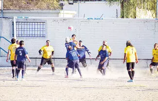 Sin contratiempos, la escuadra de la Miravalle consiguió el boleto a la Semifinal tras superar en los Cuartos de Final a los Legendarios Hipódromo.