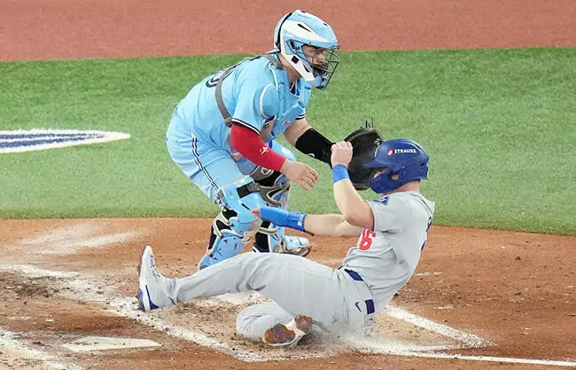 Con otra épica salida de Yamamoto y el despertar de Mookie Bets, la novena angelina mantuvo vivo el sueño del bicampeonato 