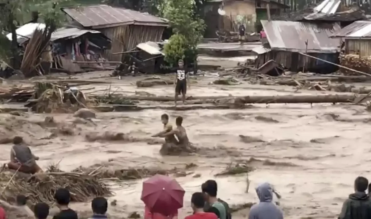 Las precipitaciones afectaron gravemente la isla de Cebú, donde pueblos enteros quedaron bajo el agua. 