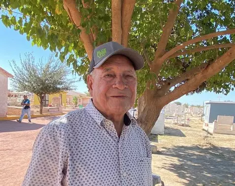 Se han encontrado elementos relacionados con la brujería incluyendo fotos de familias completas en frascos con alcohol, sal y otros ingredientes.