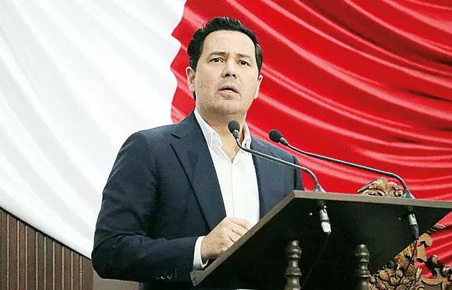 El coordinador del Grupo Parlamentario del PAN en el Congreso del Estado lamentó el asesinato del alcalde de Uruapan, Michoacán, Carlos Manzo