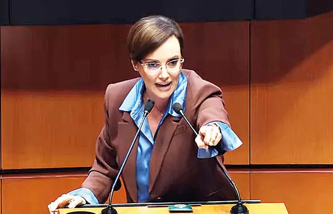 El asesinato del Alcalde de Uruapan, Carlos Manzo, provocó en el pleno del Senado de la República un airado debate en el que retumbó de nuevo la pr