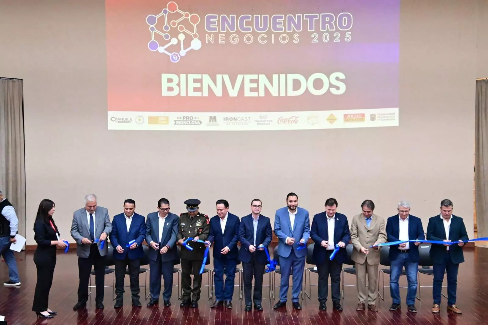 El evento congregó a representantes empresariales, proveedores, compradores e integrantes de la cámara para abordar los retos económicos actuales y
