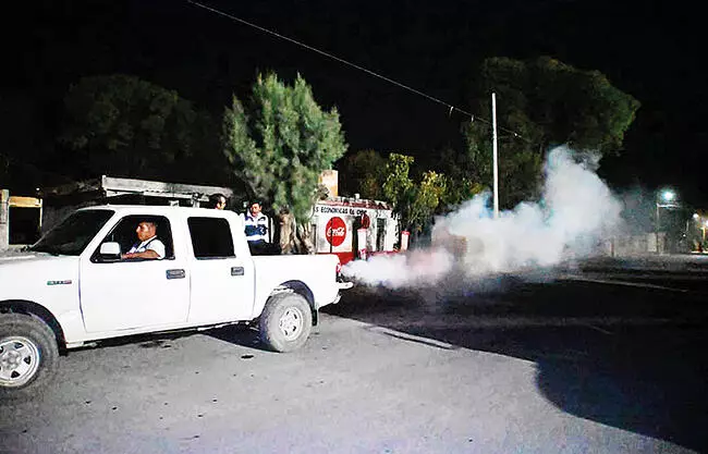 Intensifica Frontera jornada de fumigación