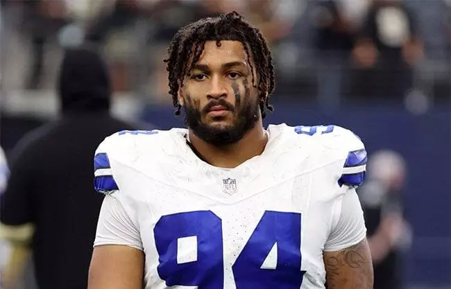 Kneeland es el segundo jugador de los Cowboys que fallece durante la temporada en los últimos años