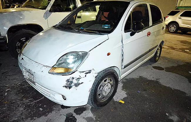 Una falla mecánica fue la causa de un accidente vial registrado la noche de ayer sobre la Avenida Monterrey.
