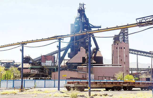 La empresa destina recursos a mantener una mínima operatividad estructural