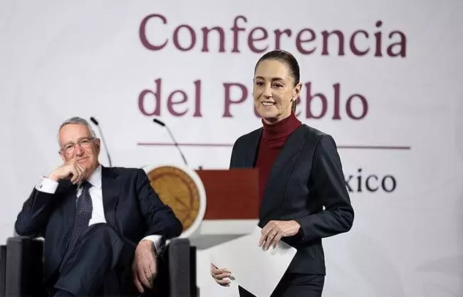 Los adeudos fiscales del empresario hasta septiembre pasado suman más de 47 mil millones de pesos