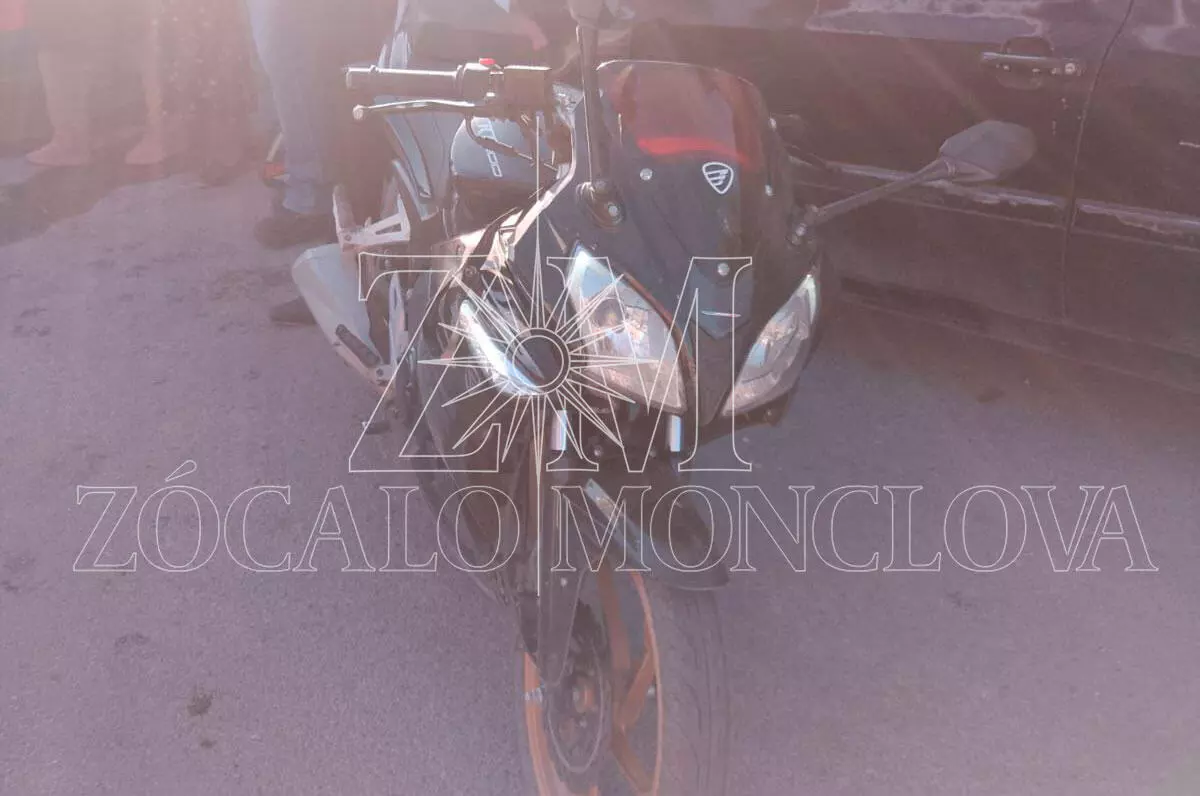 Al sitio se movilizaron los oficiales de Control de Accidentes para tomar conocimiento de lo ocurrido y paramédicos de la benemérita Cruz Roja, quie