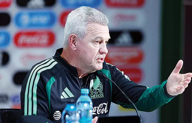 Javier Aguirre volvió a dejar en claro que nadie tiene un lugar seguro en la Selección Mexicana.