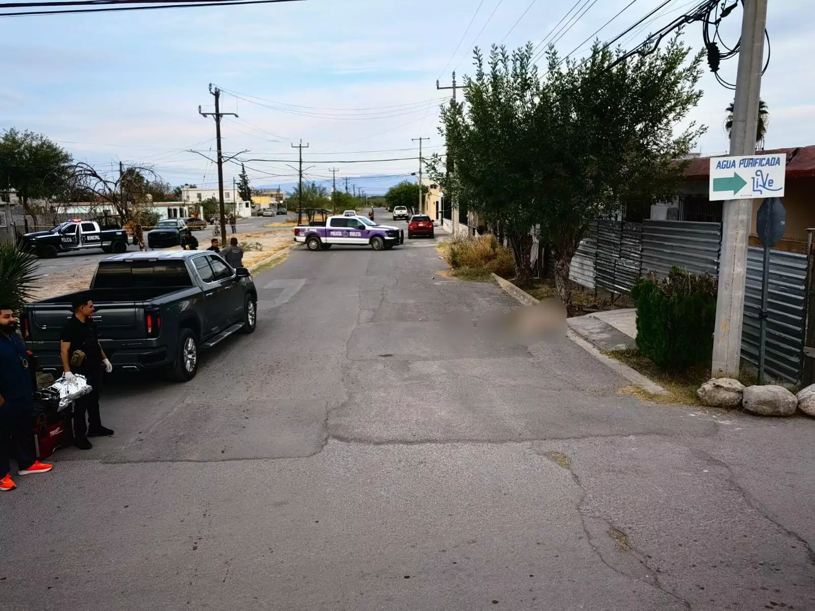 Unidades de los diferentes cuerpos de la Policía Estatal dieron apoyo para la línea de investigación.