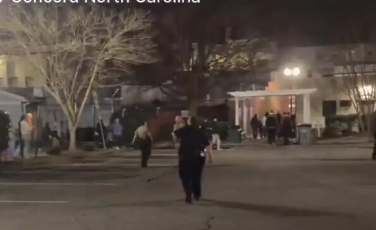 La Policía acudió al lugar de los hechos y videos del siniestro se difunden en redes sociales