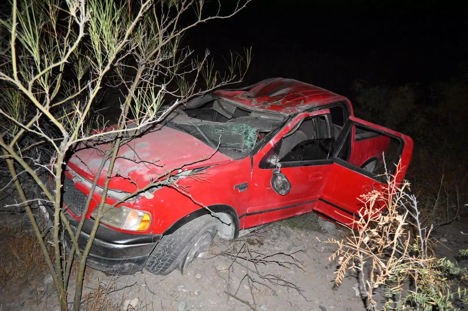 Elementos de Control de Accidentes y de la Policía Municipal arribaron al sitio para tomar conocimiento de los hechos. 